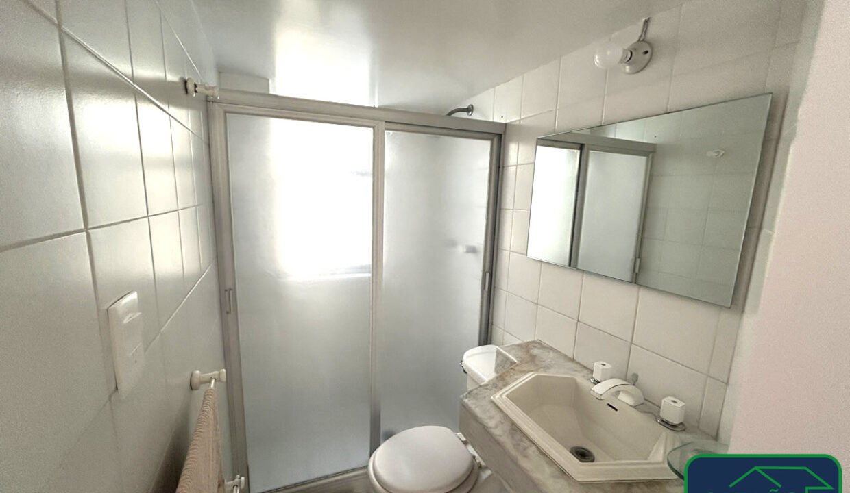 457216-Prieto-15