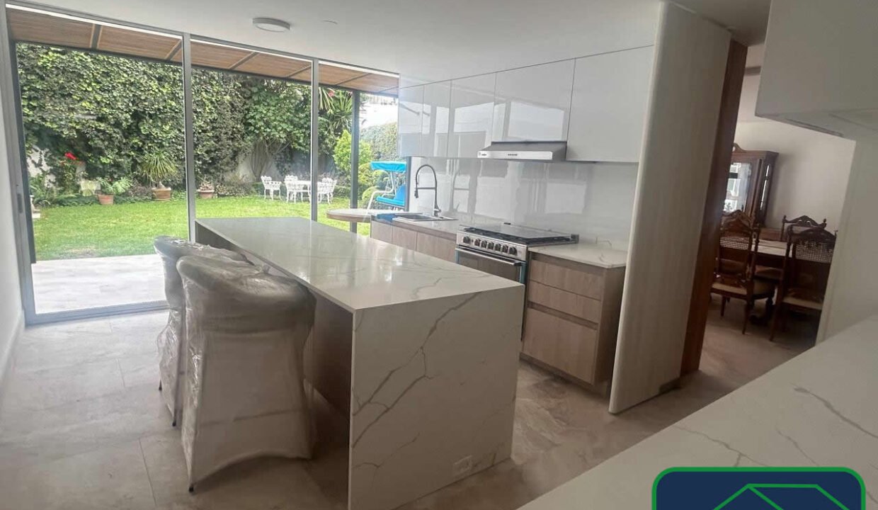4577126-casa-cerrodecompostela-campestrechurubusco-venta-catanobienesraices-6