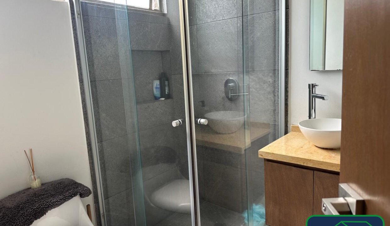 4577732-casaencondominio-avprimerodemayo-sanpedrodelospinos-renta-catanobienesraices-5