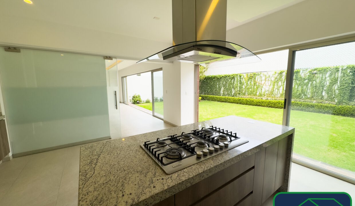 457834-casaencondominio-pinos-sanjeronimolidice-venta-catanobienesraices-8