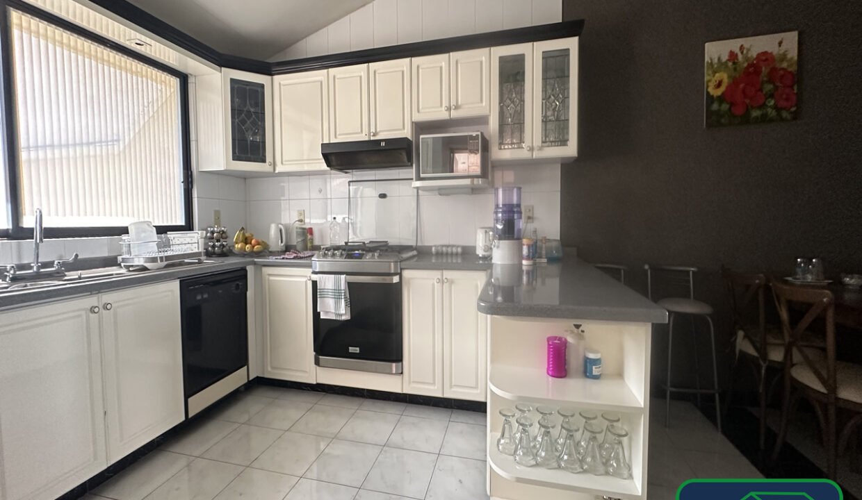 457837-casa-delcollado-parquesdelpedregal-venta-catanobienesraices-13