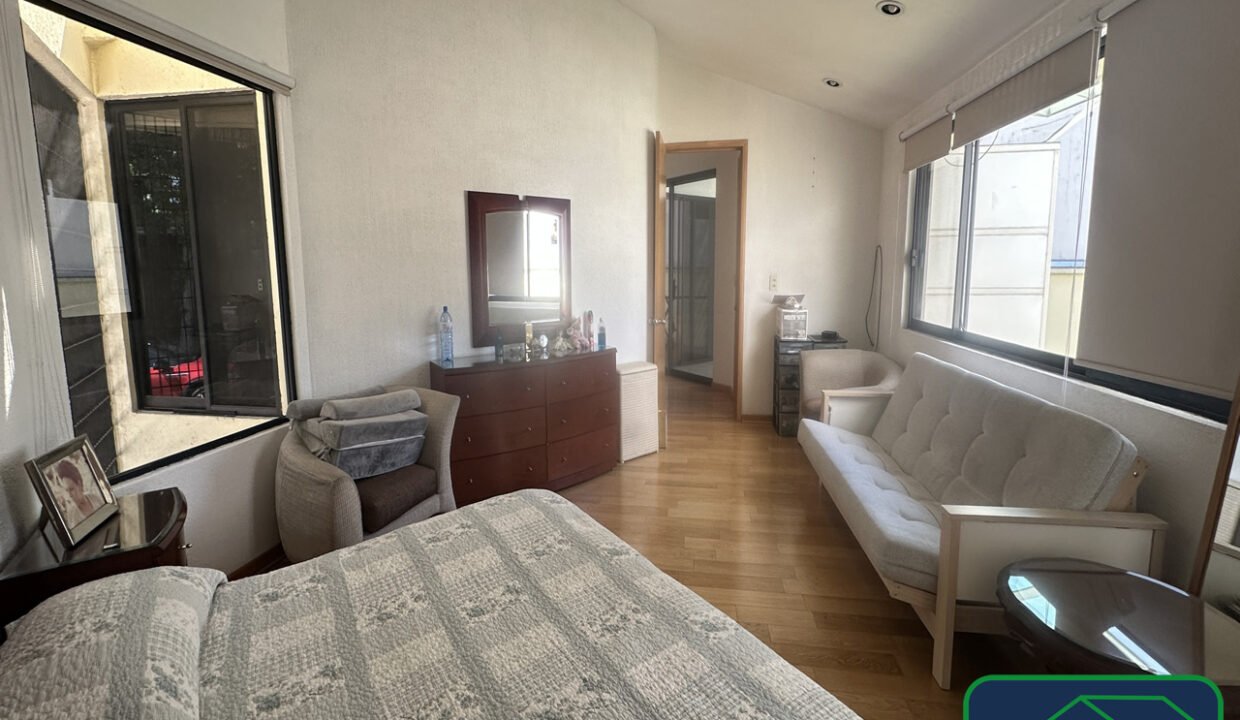 457837-casa-delcollado-parquesdelpedregal-venta-catanobienesraices-28