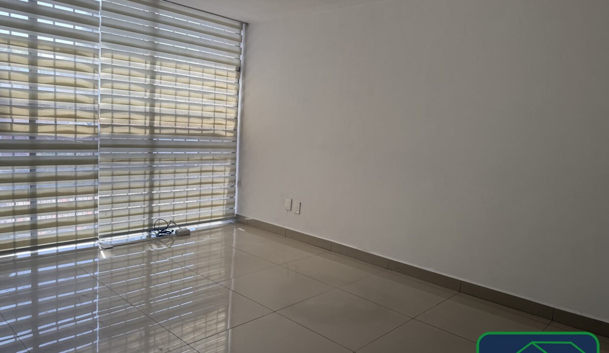 4580625-oficina-margaritas-florida-renta-catanobienesraices-9