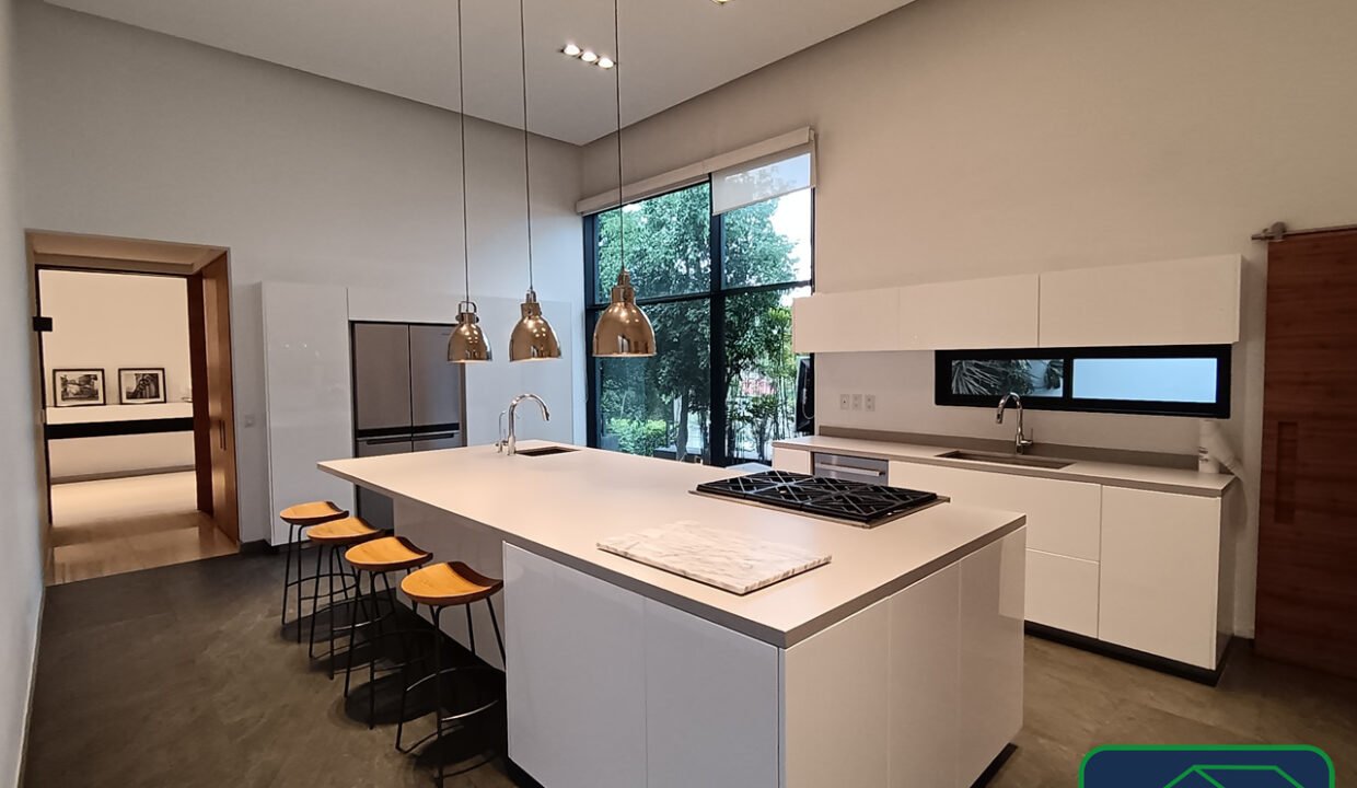 458147-casaencondominio-agua-jardinesdelpedregal-venta-catanobienesraices-3