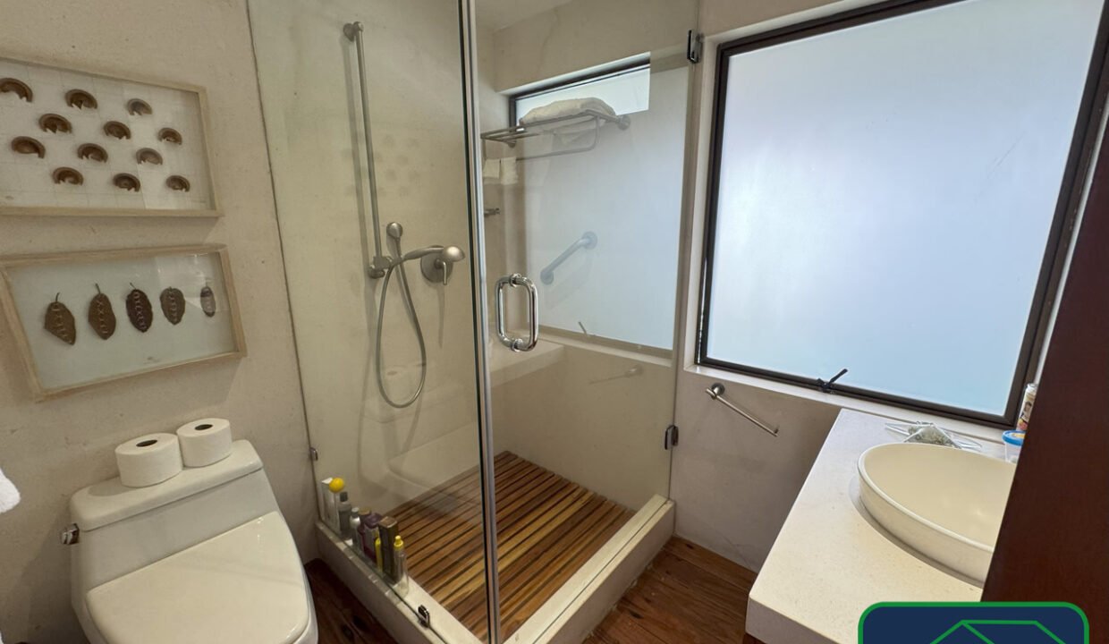 4582618-casa-caminoasantateresa-jardinesenlamontaña-venta-catanobienesraicesn-35