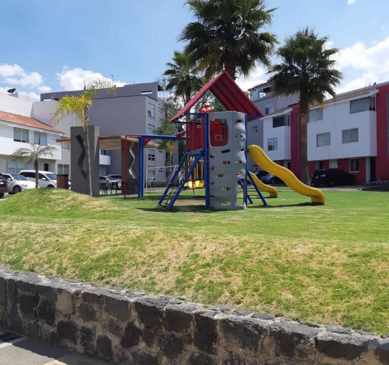 4585922-casaencondominio-buenavista-pueblonuevobajo-sanjeronimo-renta-catanobienesraices-3