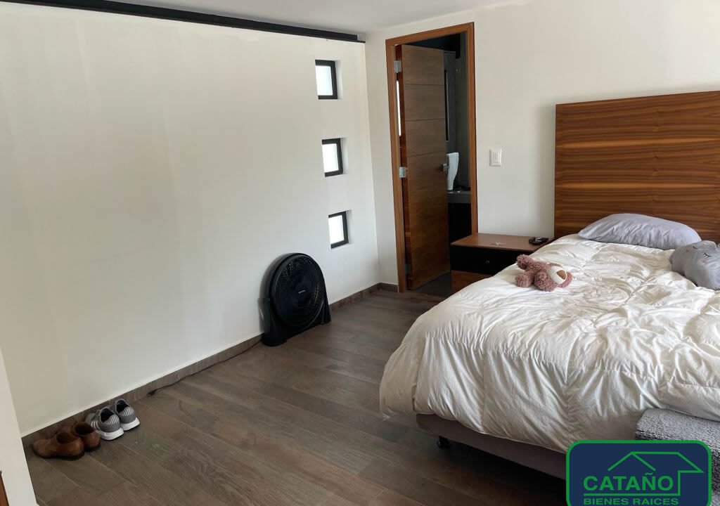 458746-departamento-vitoalessiorobles-florida-renta-catanobienesraices-7