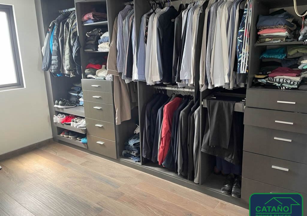 458746-departamento-vitoalessiorobles-florida-renta-catanobienesraices-9