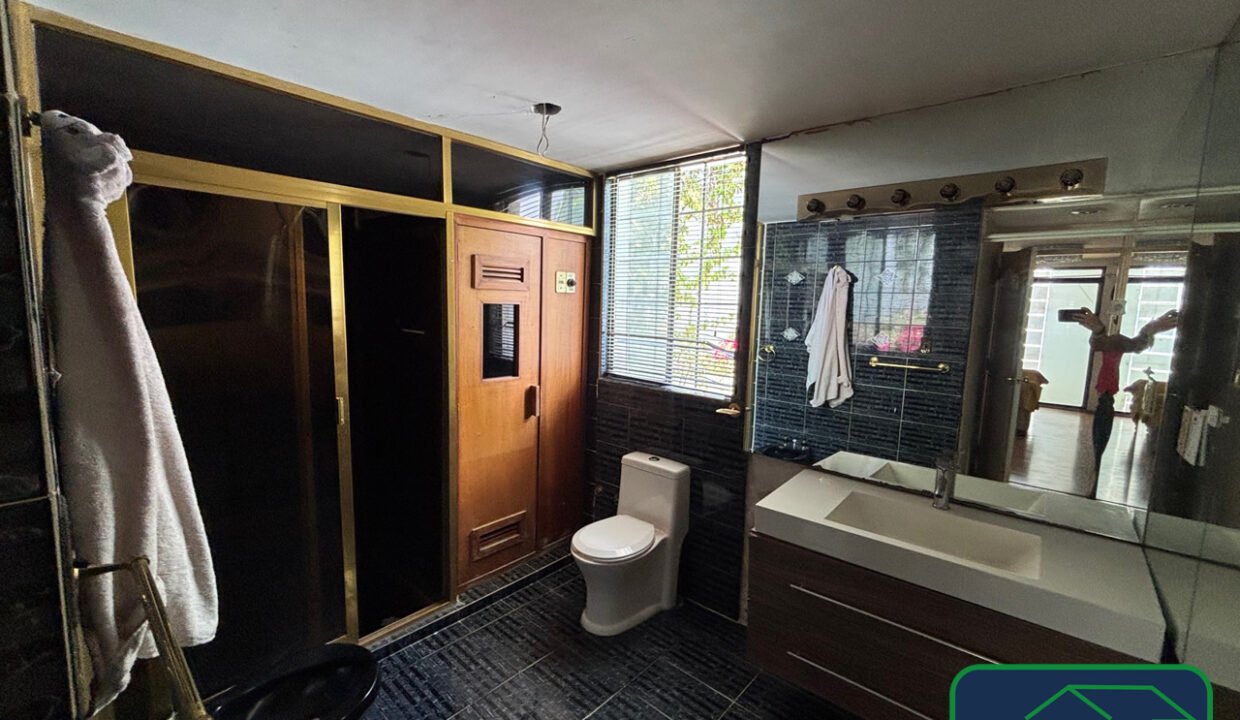 4588815-casa-retorno7deltepozteco-colinasdelbosque-venta-catanobienesraices-12