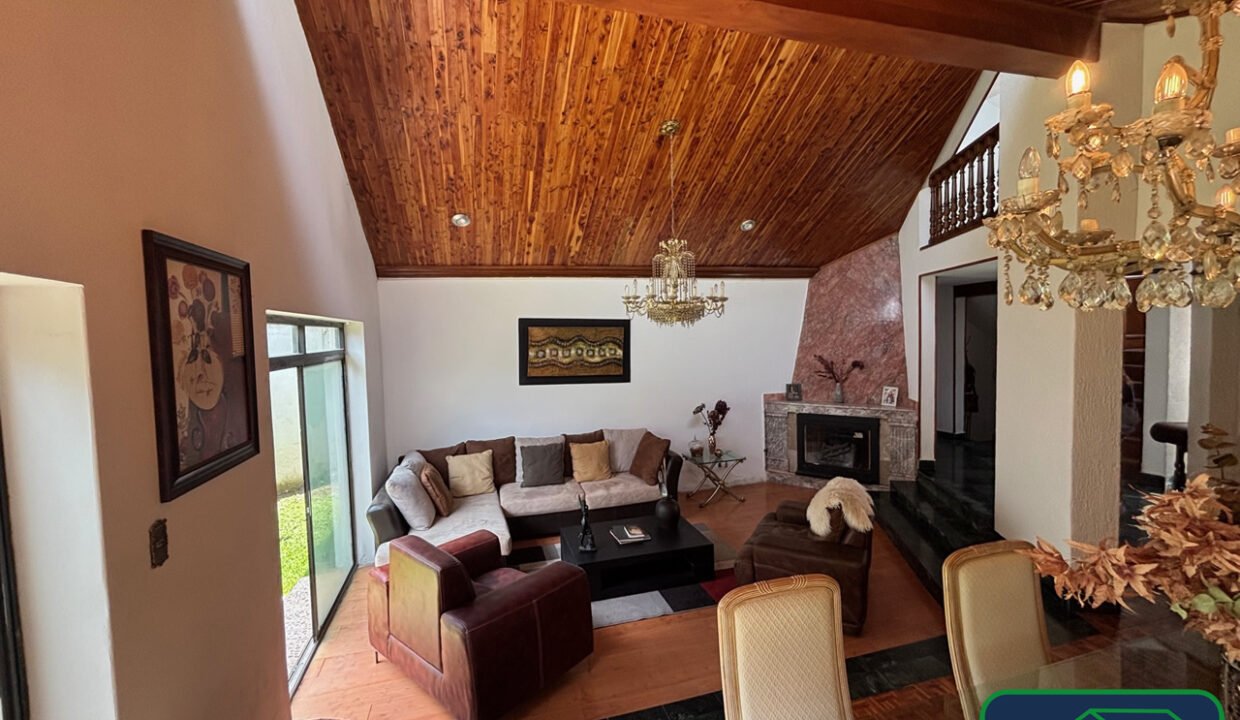 4588815-casa-retorno7deltepozteco-colinasdelbosque-venta-catanobienesraices-3