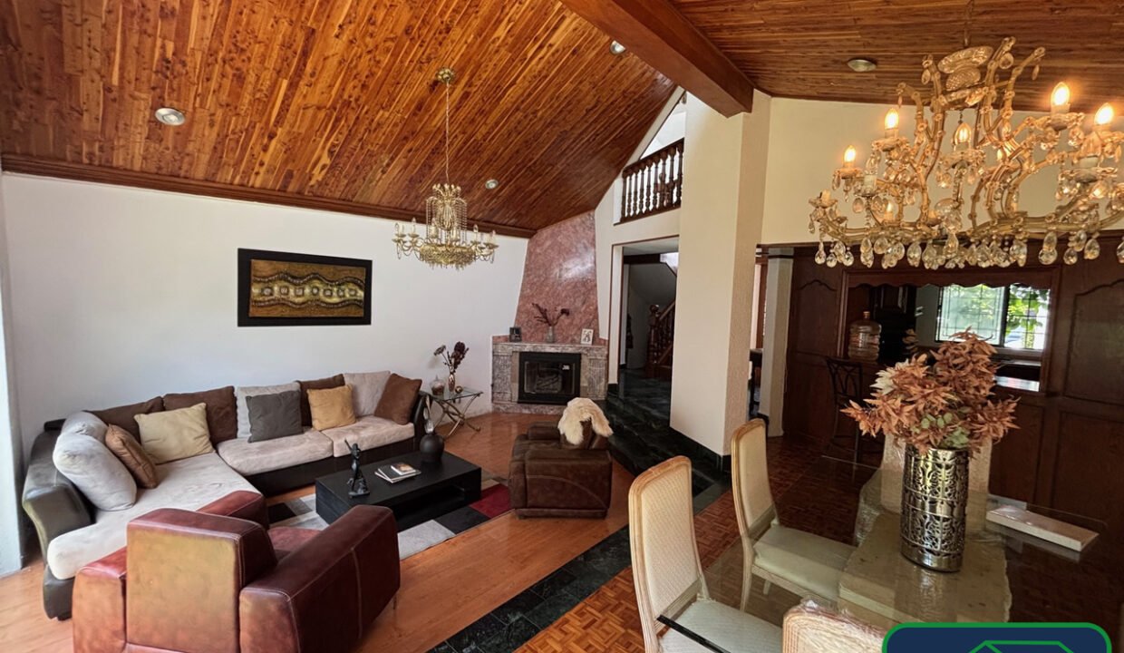 4588815-casa-retorno7deltepozteco-colinasdelbosque-venta-catanobienesraices-4
