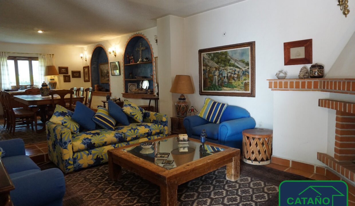 4589828-casa-calzadadelamedialuna-barriodesanjuan-tequisquiapan-venta-catanobienesraices-18