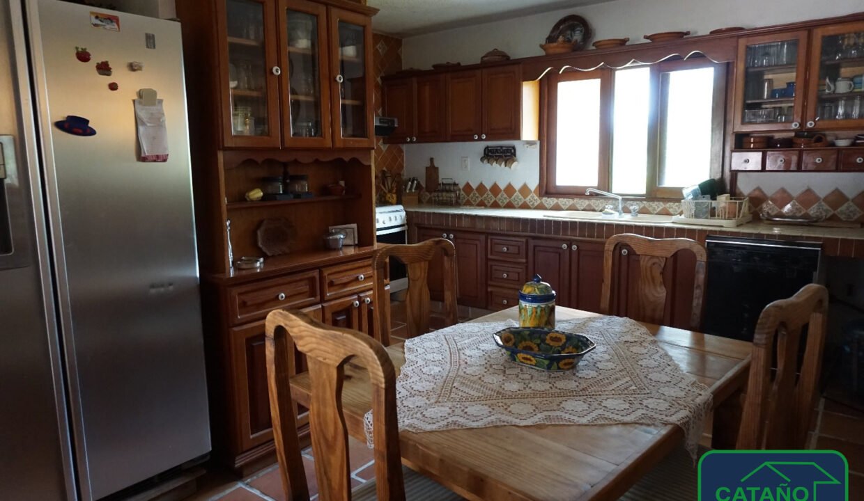 4589828-casa-calzadadelamedialuna-barriodesanjuan-tequisquiapan-venta-catanobienesraices-21