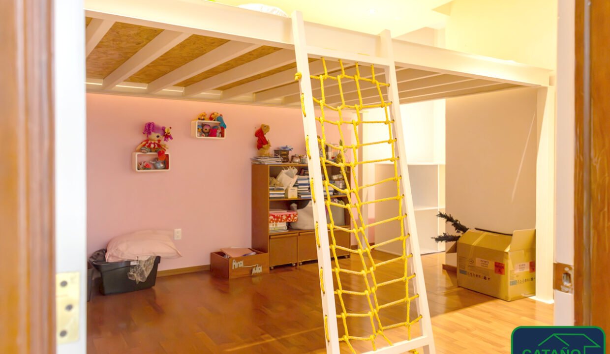 4571232-casa-calzadadelascarretas-colinasdelsur-venta-catanobienesraices-14