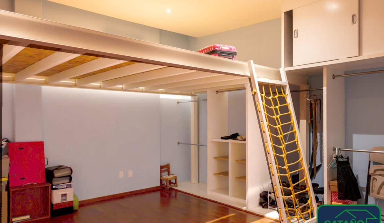 4571232-casa-calzadadelascarretas-colinasdelsur-venta-catanobienesraices-15