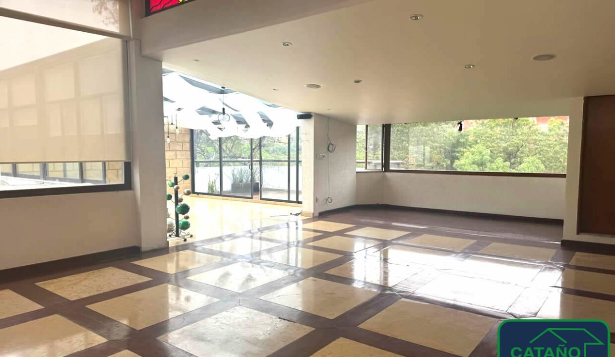 4571232-casa-calzadadelascarretas-colinasdelsur-venta-catanobienesraices-2