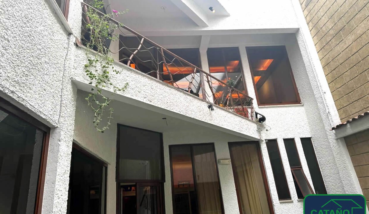 4571232-casa-calzadadelascarretas-colinasdelsur-venta-catanobienesraices-20