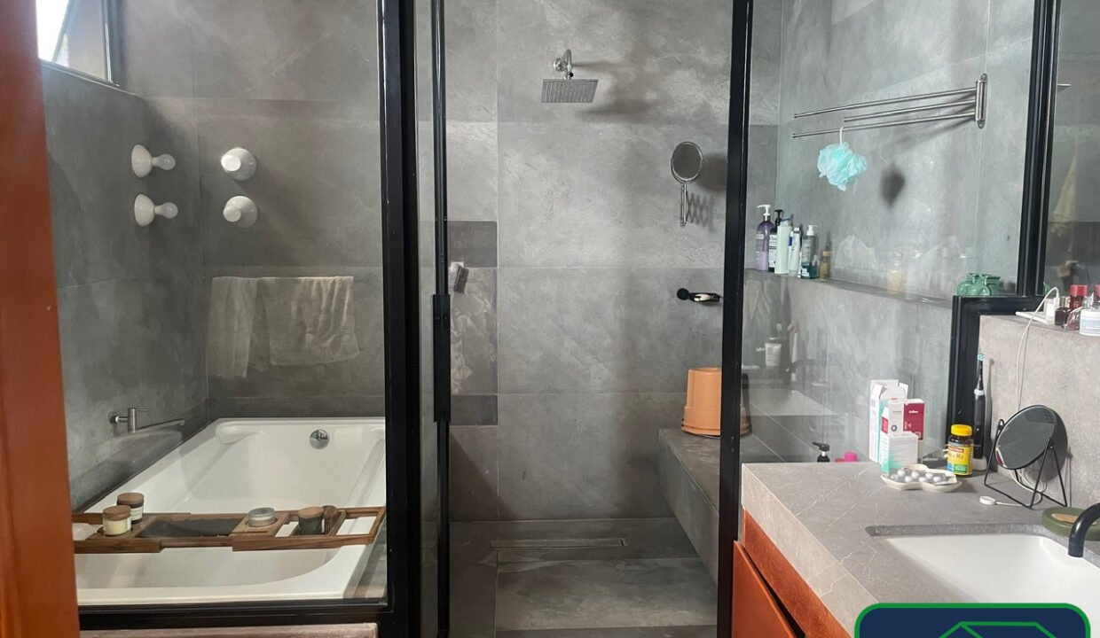 459096-casa-montañascalizas-lomasdechapultepec-venta-catanobienesraices-12