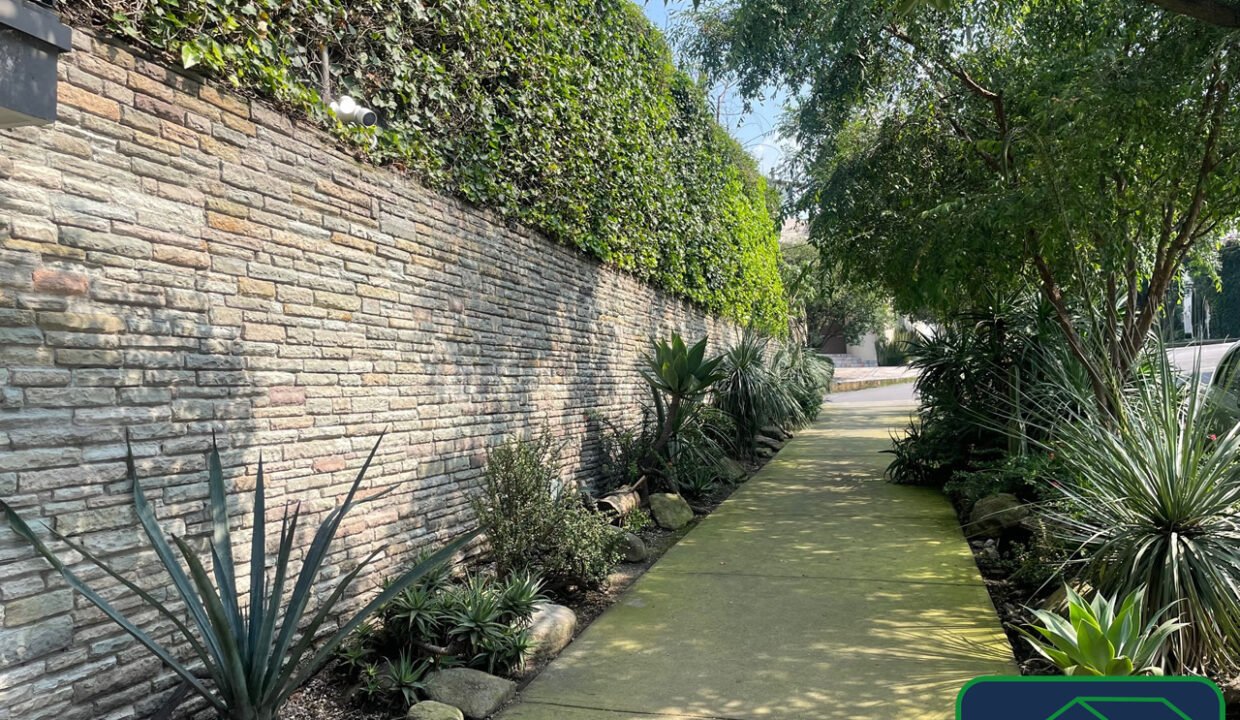 459096-casa-montañascalizas-lomasdechapultepec-venta-catanobienesraices-23