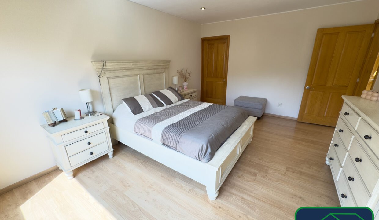 4591715-casaencondominio-avsanjeronimo-lomasquebradas-venta-catanobienesraices-27