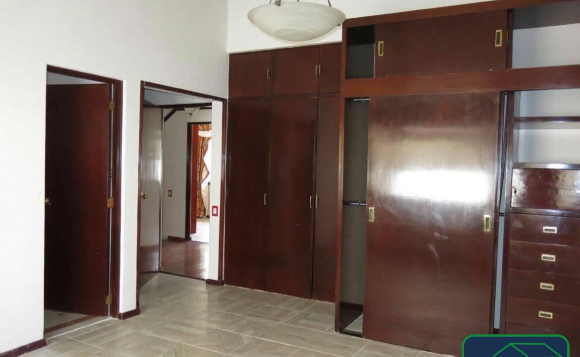 4591819-casaencondominio-santiago-lomasquebradas-sanjeronimo-venta-catanobienesraices-9