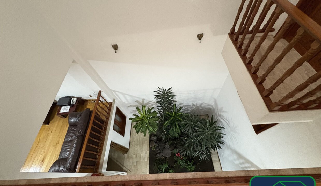 4591821-oficina-luiscabrera-lomasquebradas-venta-catanobienesraices-12