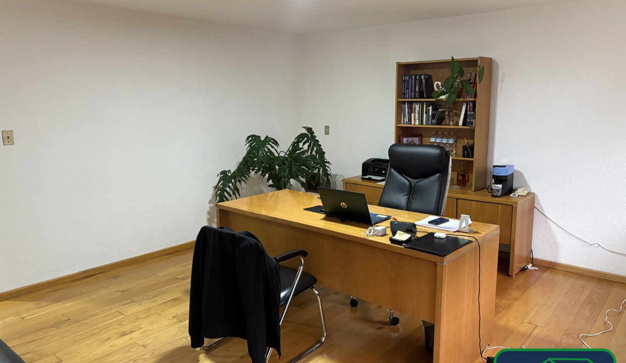 4591821-oficina-luiscabrera-lomasquebradas-venta-catanobienesraices-5