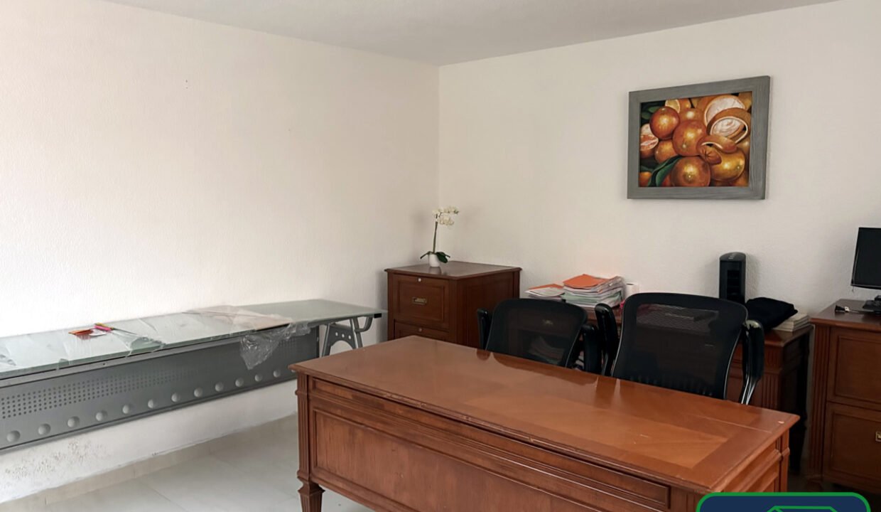 4591821-oficina-luiscabrera-lomasquebradas-venta-catanobienesraices-7