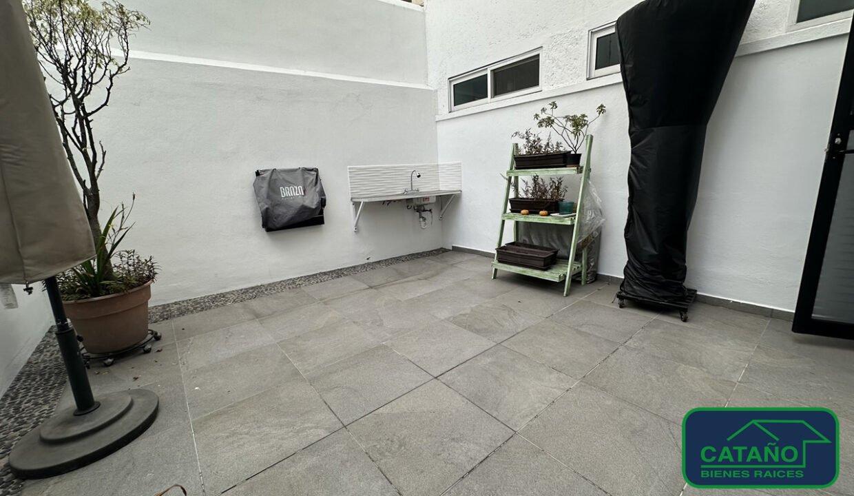 4592529-casaencondominio-loscolorines-ampliacioncandelaria-venta-catanobienesraices-11