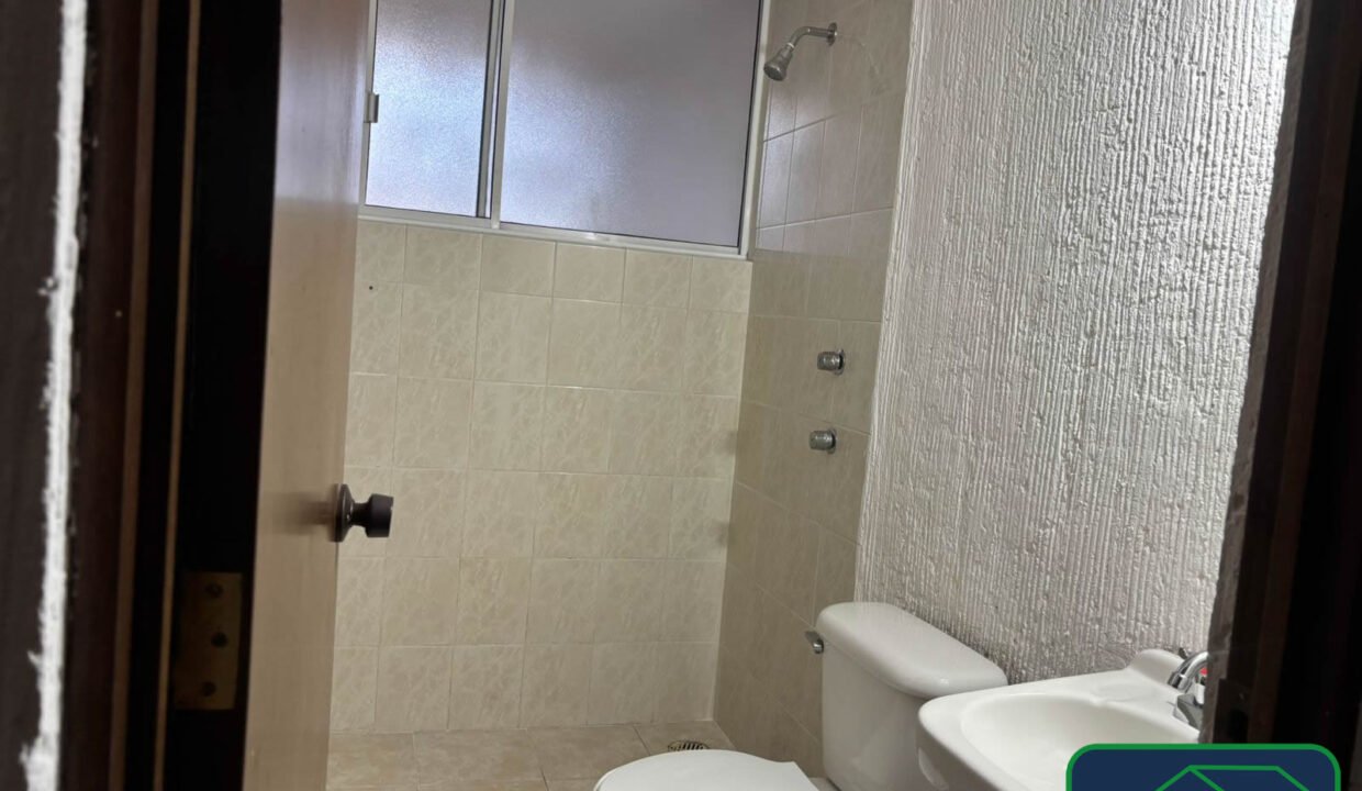 4595019-departamento-josemaanaya-venta-catano-8