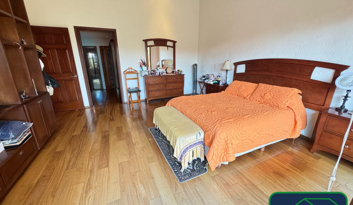 4595224-casaencondominio-avsanbernabe-sanjeronimolidice-venta-catanobienesraices-22