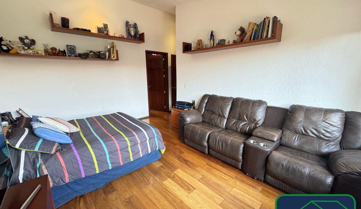 4595224-casaencondominio-avsanbernabe-sanjeronimolidice-venta-catanobienesraices-24