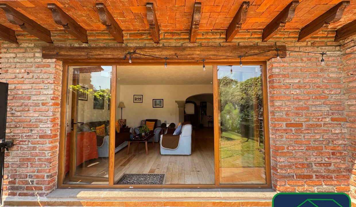 4595224-casaencondominio-avsanbernabe-sanjeronimolidice-venta-catanobienesraices-4