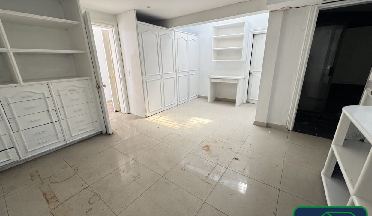 4595225-casa-avsanbernabe-sanjeronimolidice-venta-catanobienesraices-14