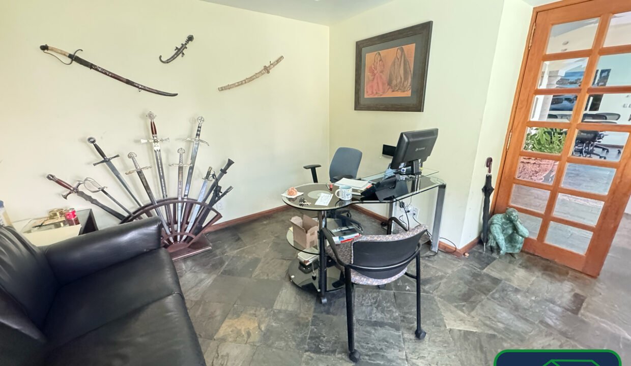 4595226-casa-avsanbernabe-sanjeronimolidice-venta-catanobienesraices-10