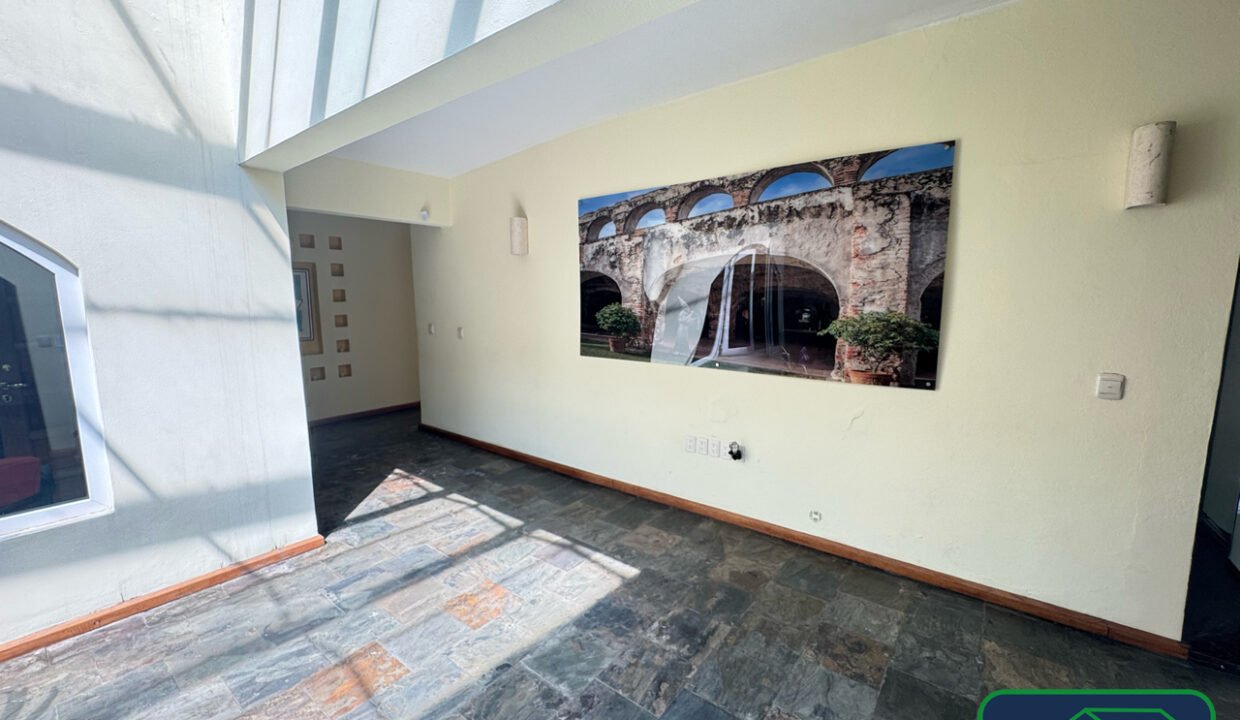 4595226-casa-avsanbernabe-sanjeronimolidice-venta-catanobienesraices-12