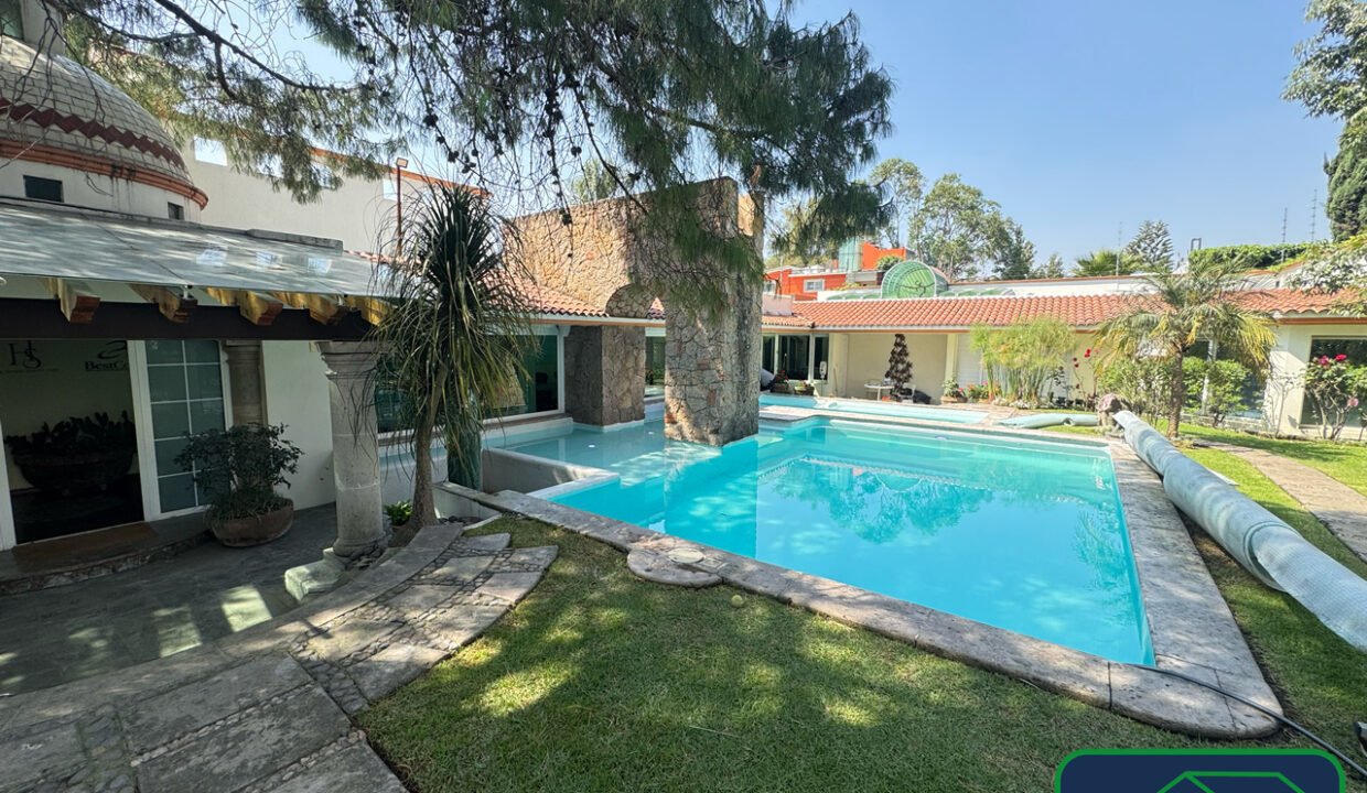 4595226-casa-avsanbernabe-sanjeronimolidice-venta-catanobienesraices-4