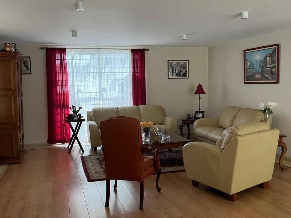 4596035-casa-fuentedelpescador-lomasdetecamachalco-venta-catanobienesraices-2