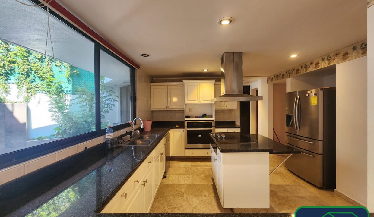 4597515-casaencondominio-cerradatehuixtle-valleescondido-venta-catanobienesraices-3