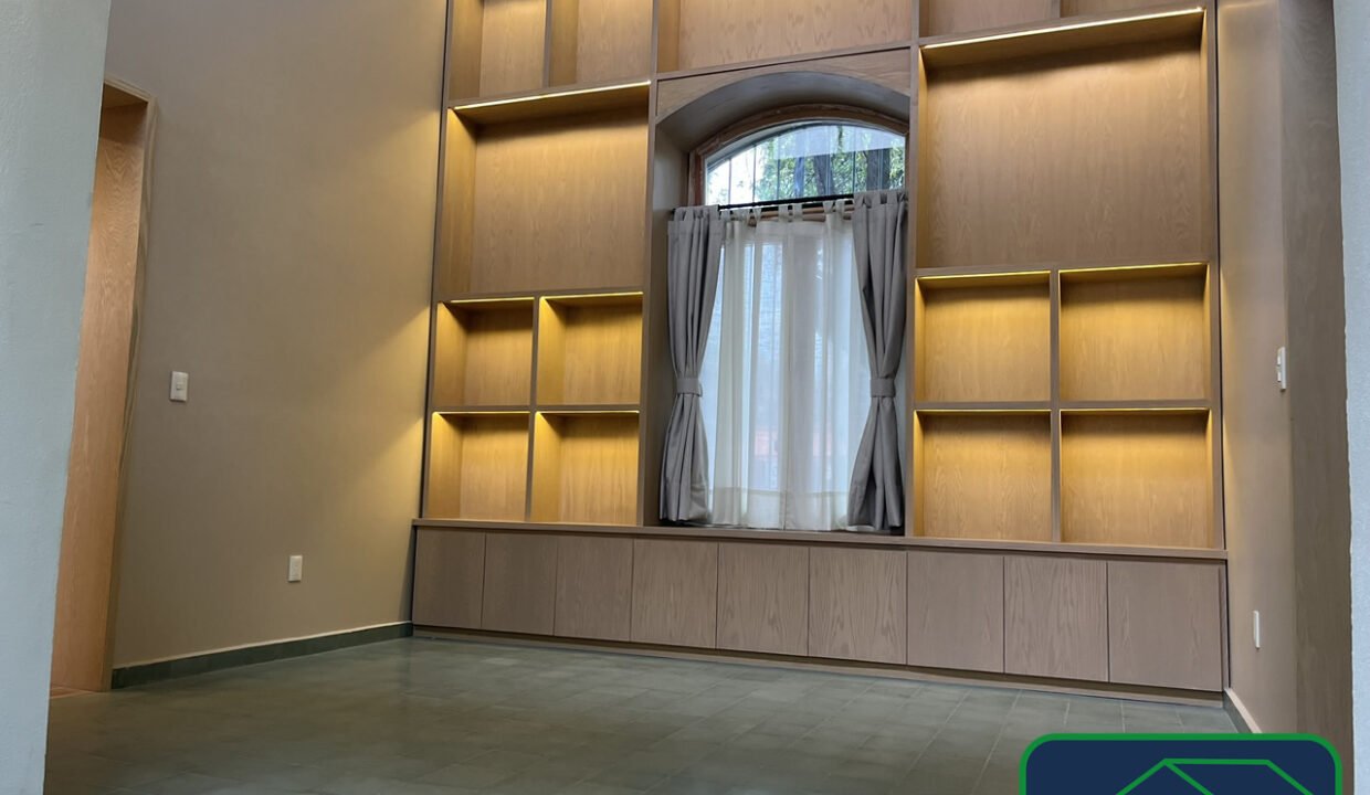 4597916-casa-londres-delcarmen-renta-catanobienesraices-12