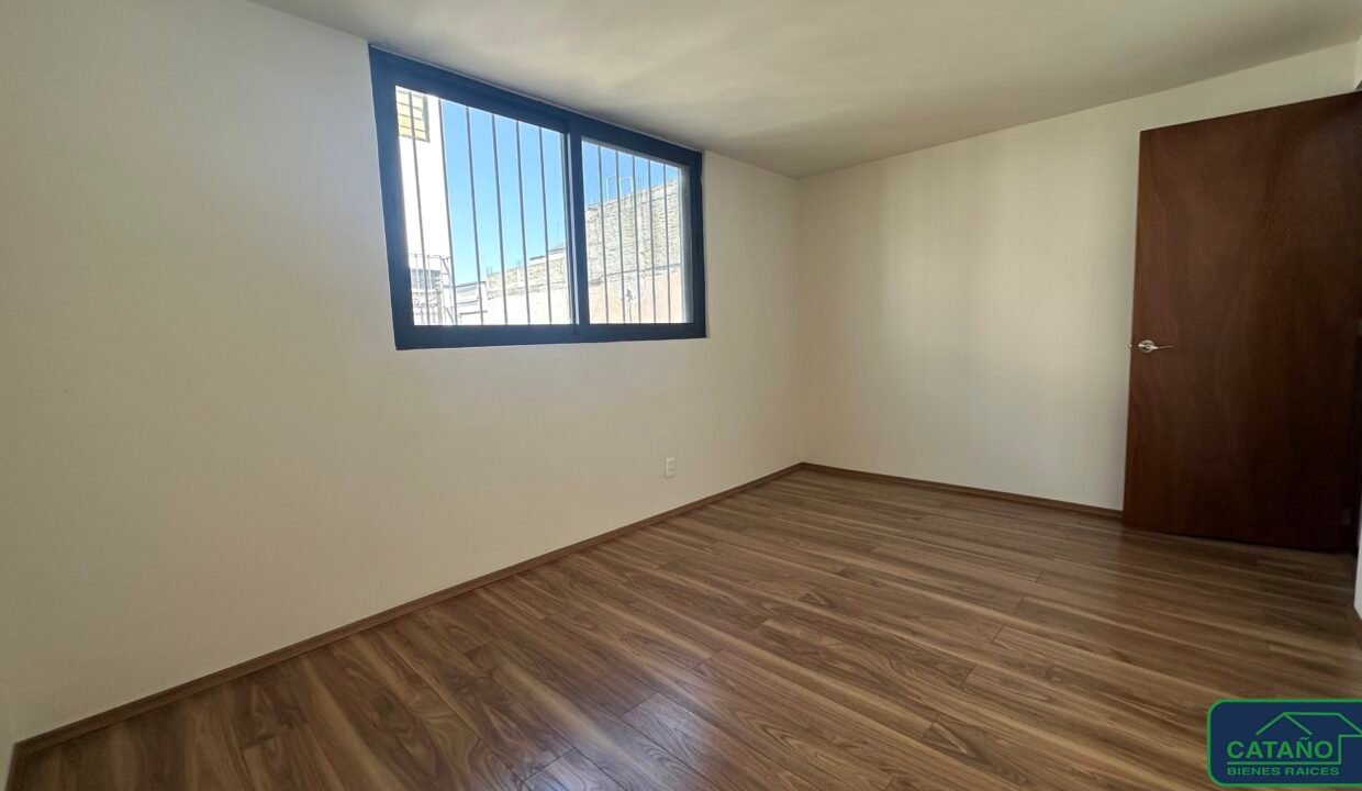 4592529-casaencondominio-loscolorines-ampliacioncandelaria-venta-catanobienesraices-11