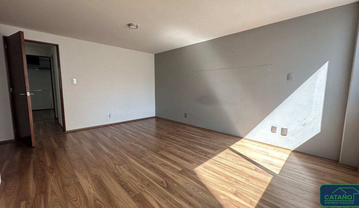 4592529-casaencondominio-loscolorines-ampliacioncandelaria-venta-catanobienesraices-14