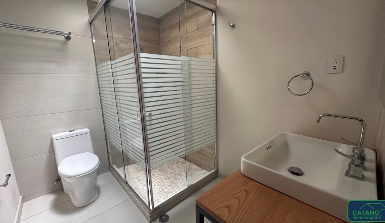 4592529-casaencondominio-loscolorines-ampliacioncandelaria-venta-catanobienesraices-17