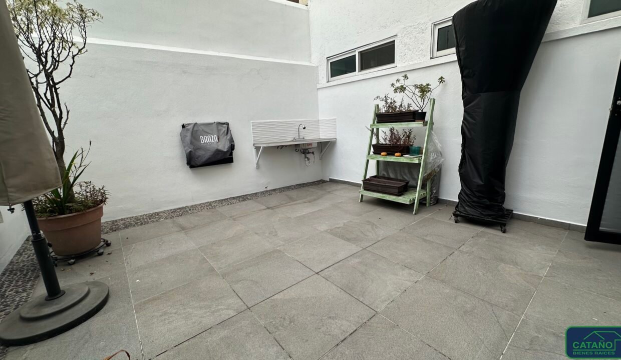 4592529-casaencondominio-loscolorines-ampliacioncandelaria-venta-catanobienesraices-24