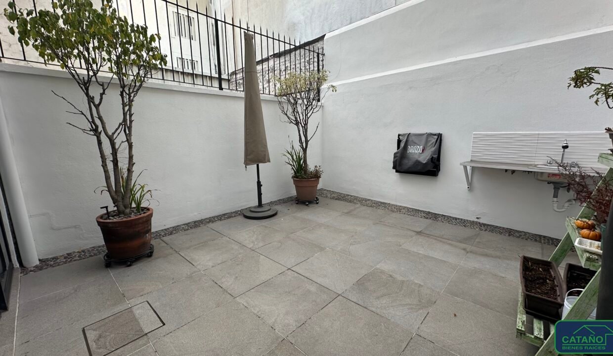 4592529-casaencondominio-loscolorines-ampliacioncandelaria-venta-catanobienesraices-25