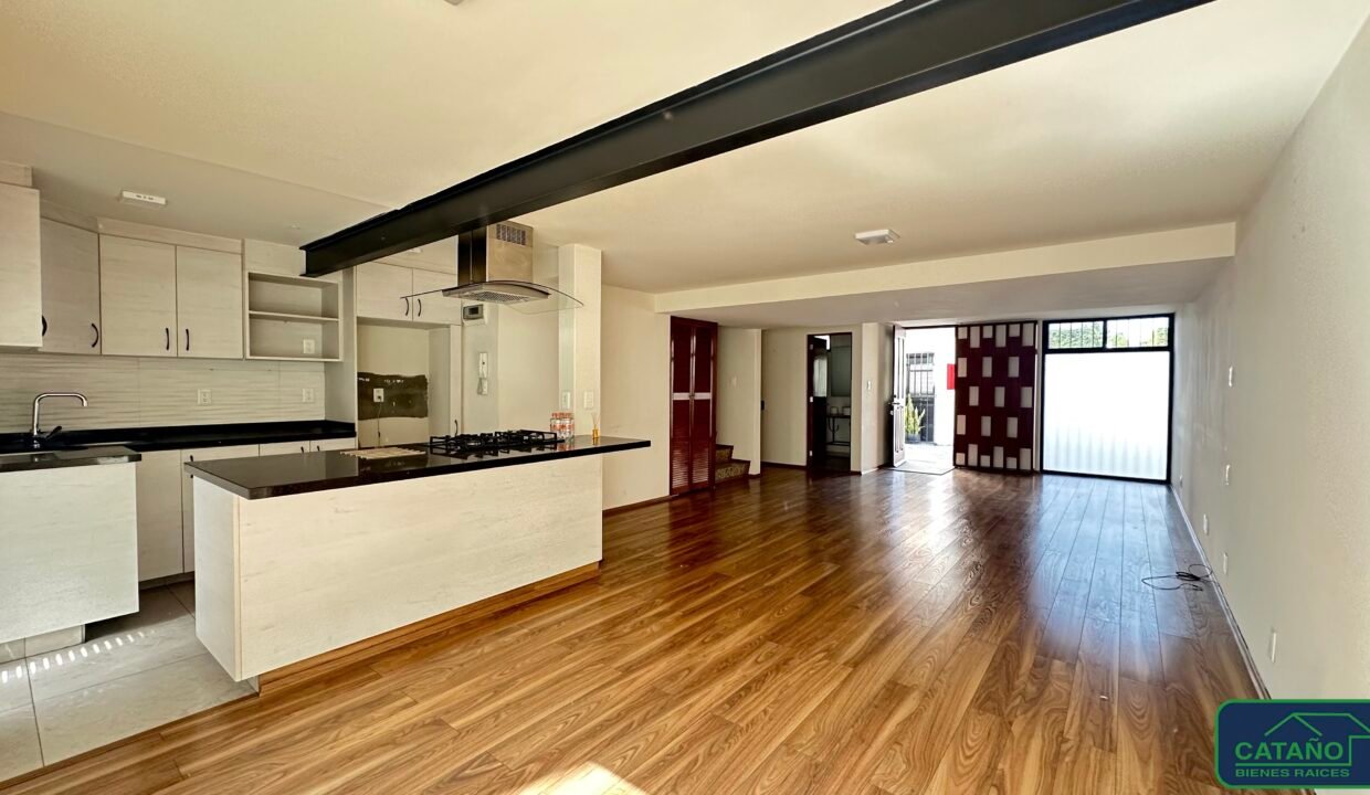 4592529-casaencondominio-loscolorines-ampliacioncandelaria-venta-catanobienesraices-3