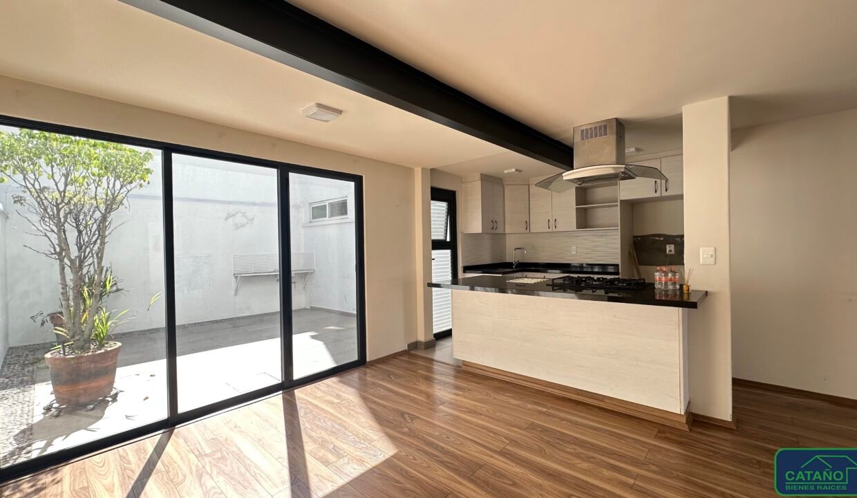 4592529-casaencondominio-loscolorines-ampliacioncandelaria-venta-catanobienesraices-8