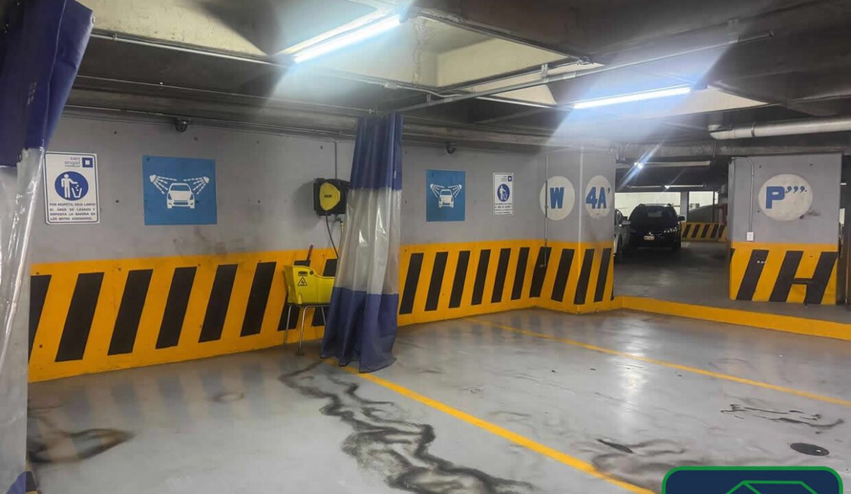 460307-departamento-loft-avsanjeronimo-laotrabanda-venta-catanobienesraices-36