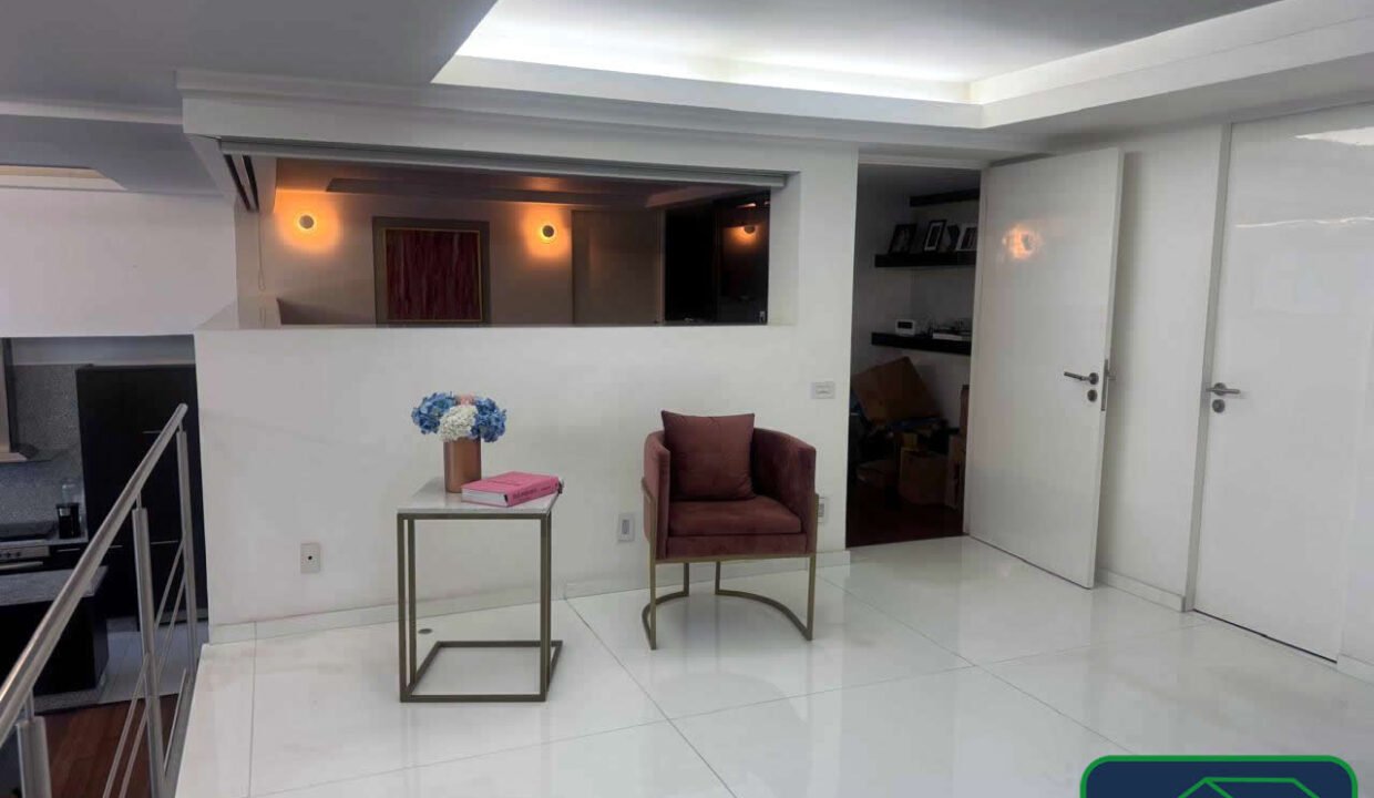 460307-departamento-loft-avsanjeronimo-laotrabanda-venta-catanobienesraices-8