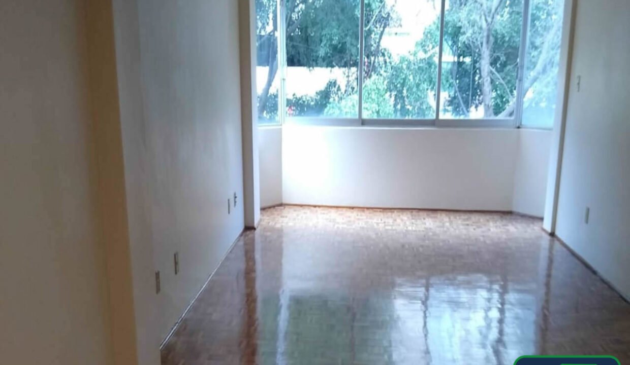 4605243-augustorodin-napoles-renta-catanobienesraices-3